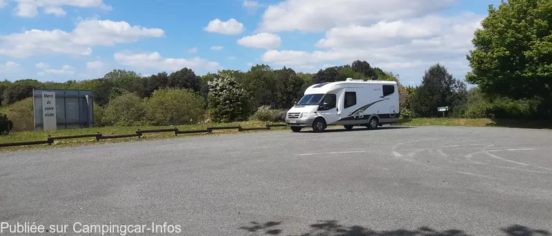 aire camping aire trizay parc floral