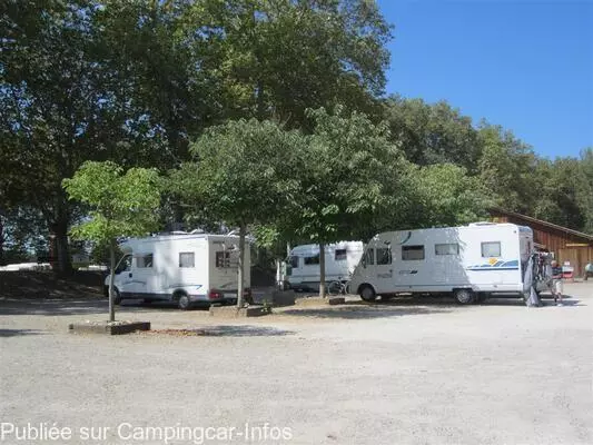 aire camping aire villeton