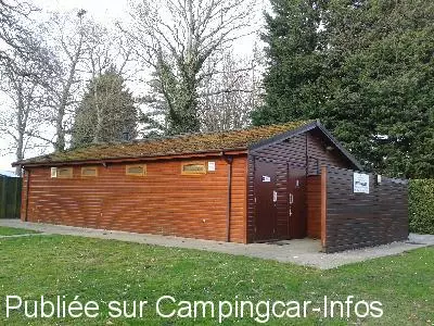 aire camping aire castle howard lakeside holiday park