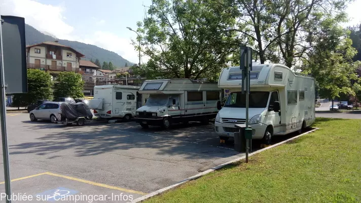 aire camping aire clusone