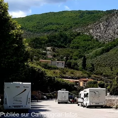 aire camping aire entrevaux