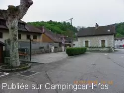 aire camping aire salins les bains